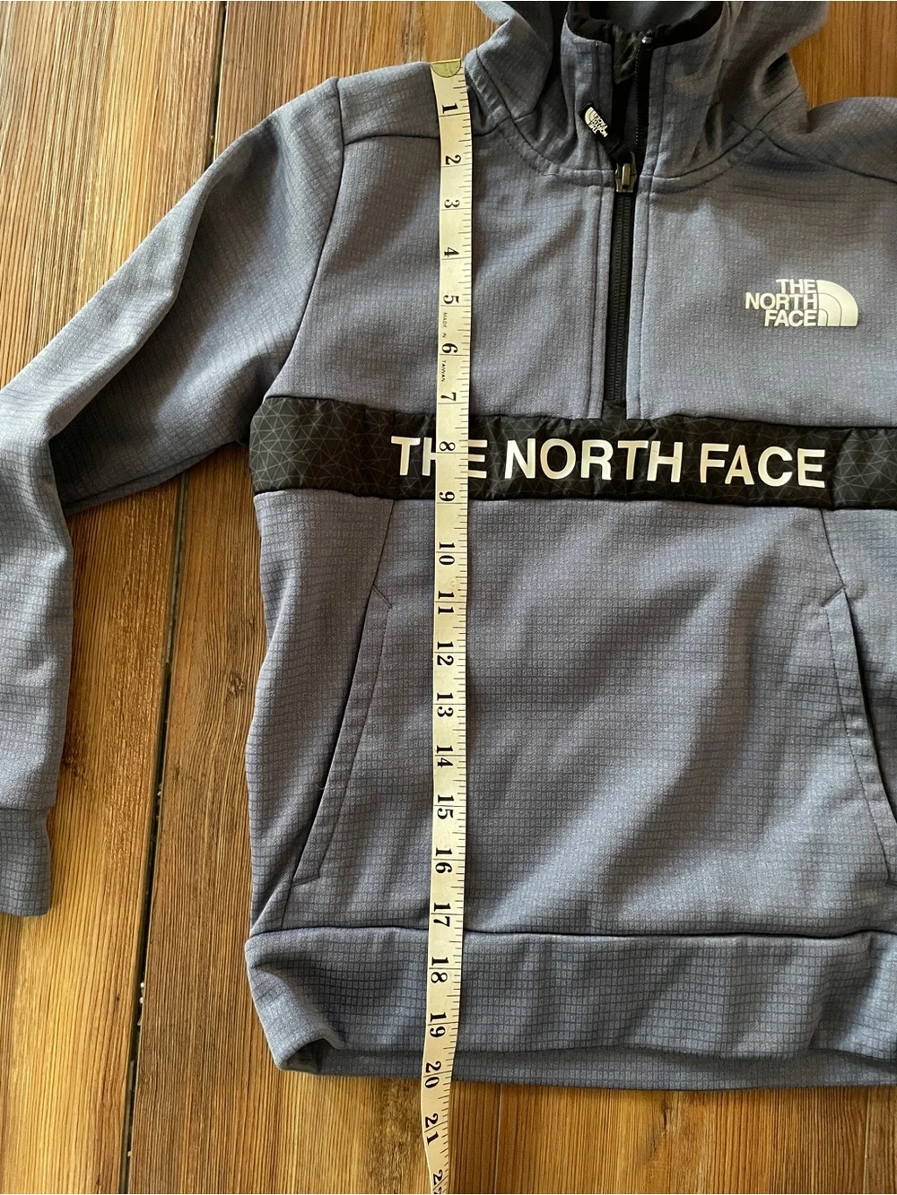 The North Face Hooded Youth Jacket in Gray